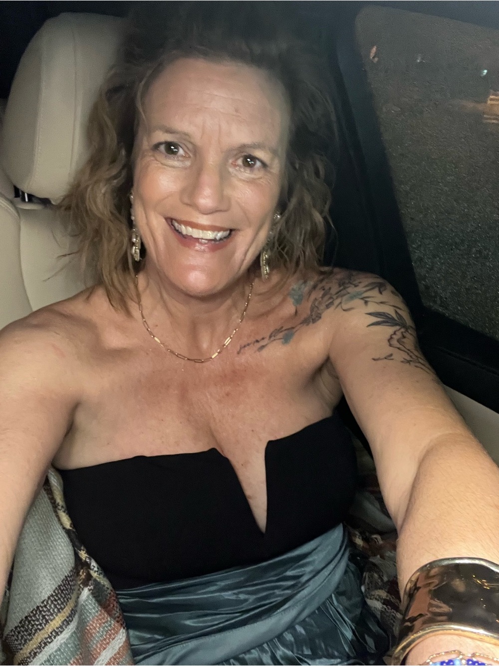 Meet your Posher, Carrie